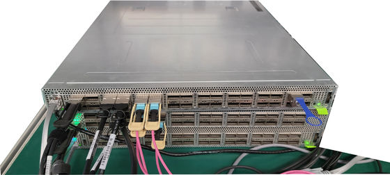 Commutateur programmable P4 48VDC MBF-P4032X d'Ethernet de QSFP28 9,5 Bpps